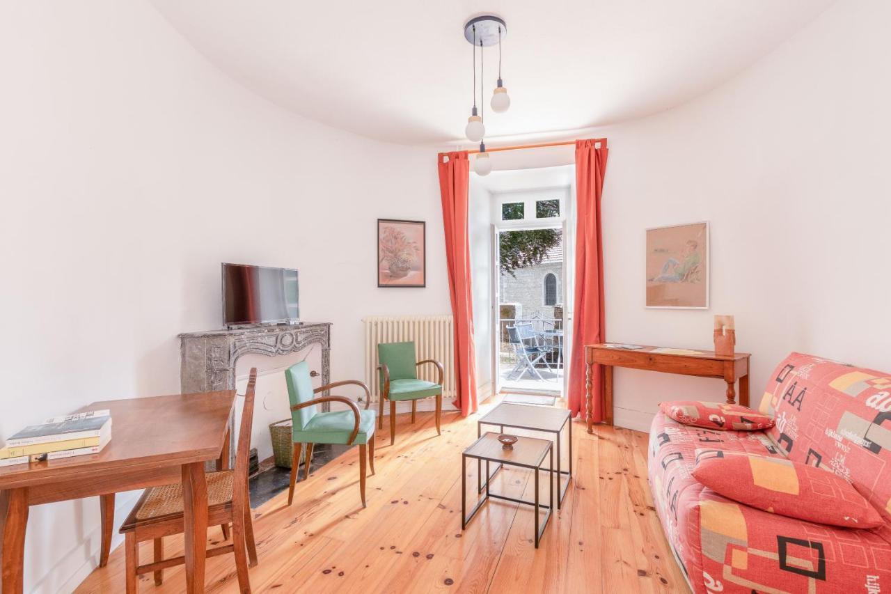 Cabana & Le Gite De La Tour - Proche Macon Nord リュニー郡 エクステリア 写真
